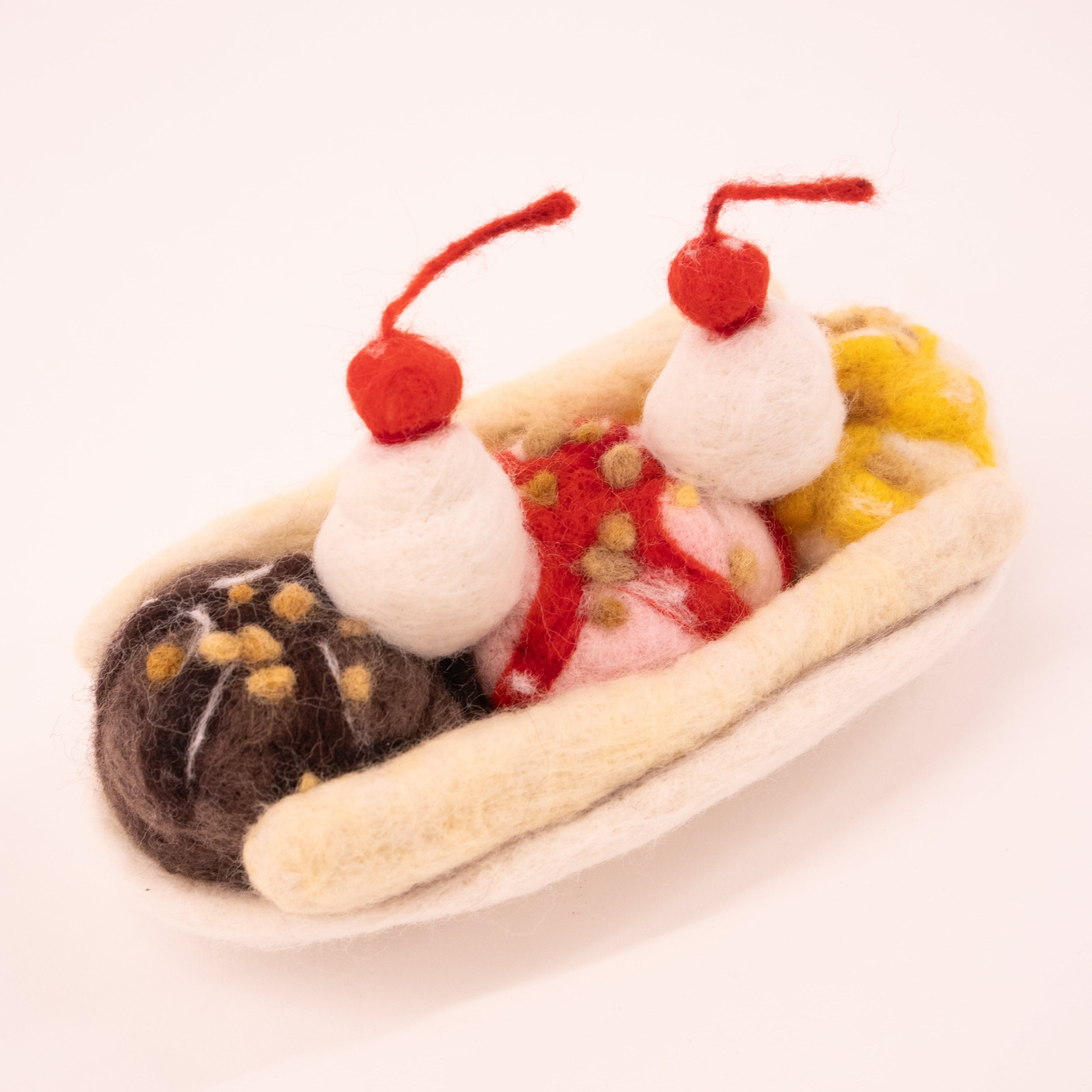 Darci Lenker Felt Art: Banana Split