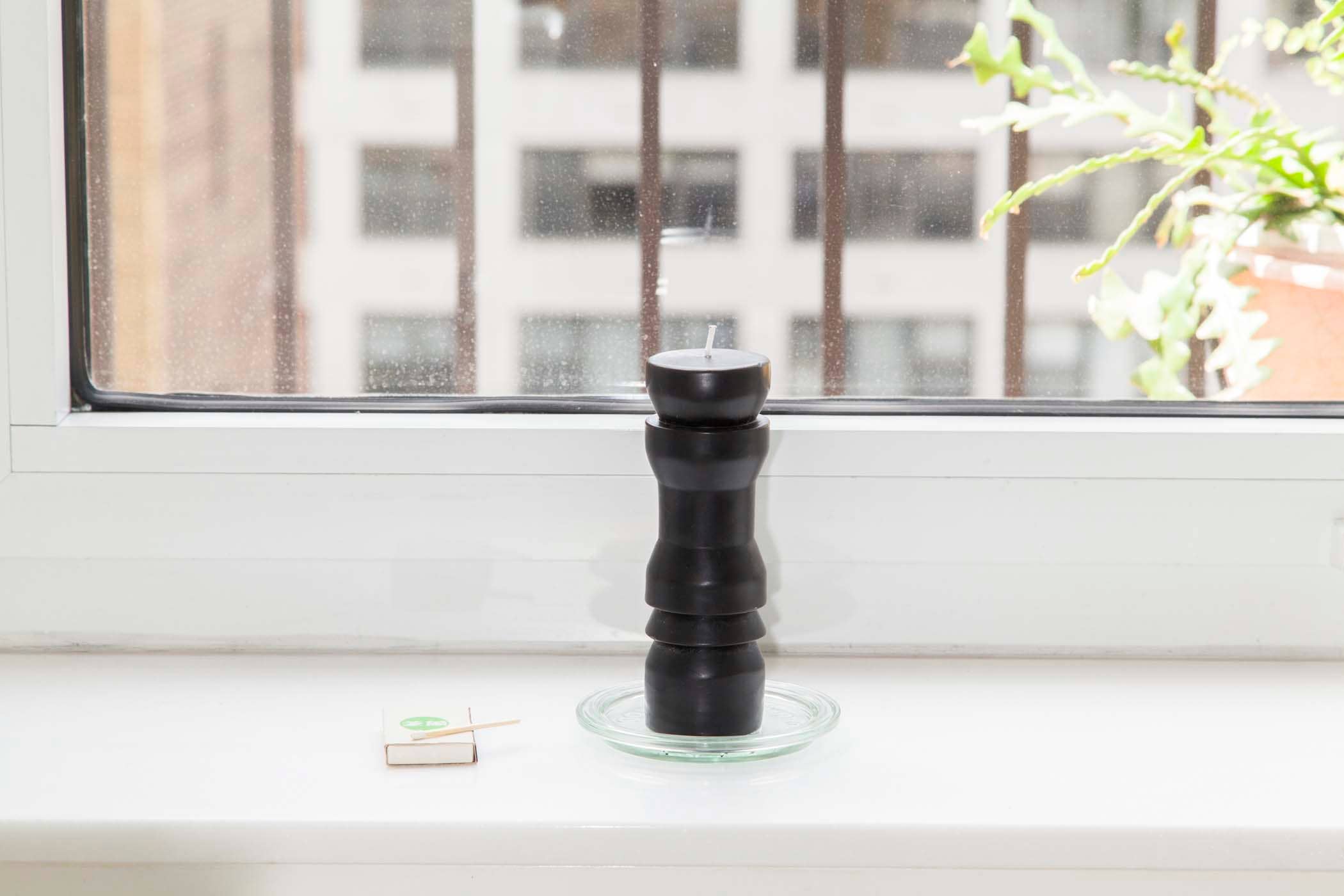 Totem Candle - Medium Black